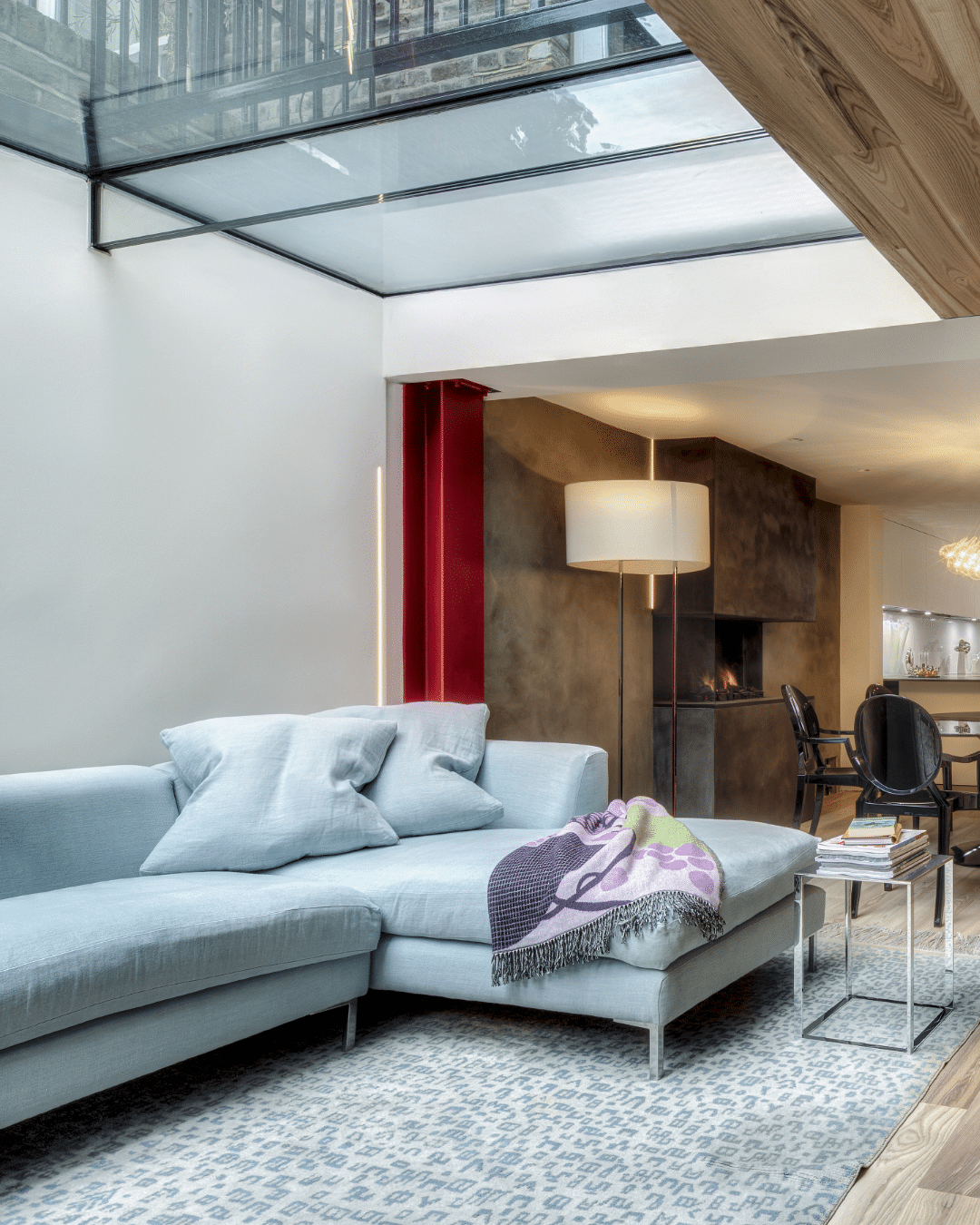 Adaptive Interiors: Flexible Living Spaces for Modern Life